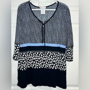 VTG Zoe Women’s top - Blue/White/Black - Size XL